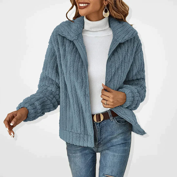 LINNY Fluffy Cardigan